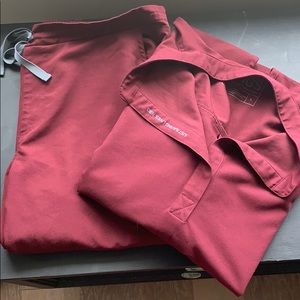 Figs Maroon Scrub Set